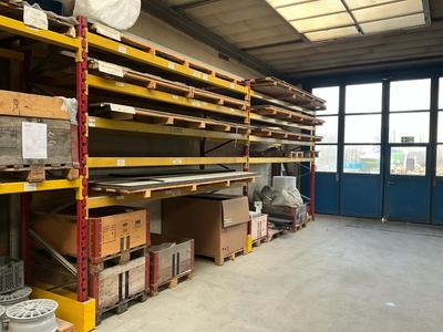 Overview picture of Various plate materials